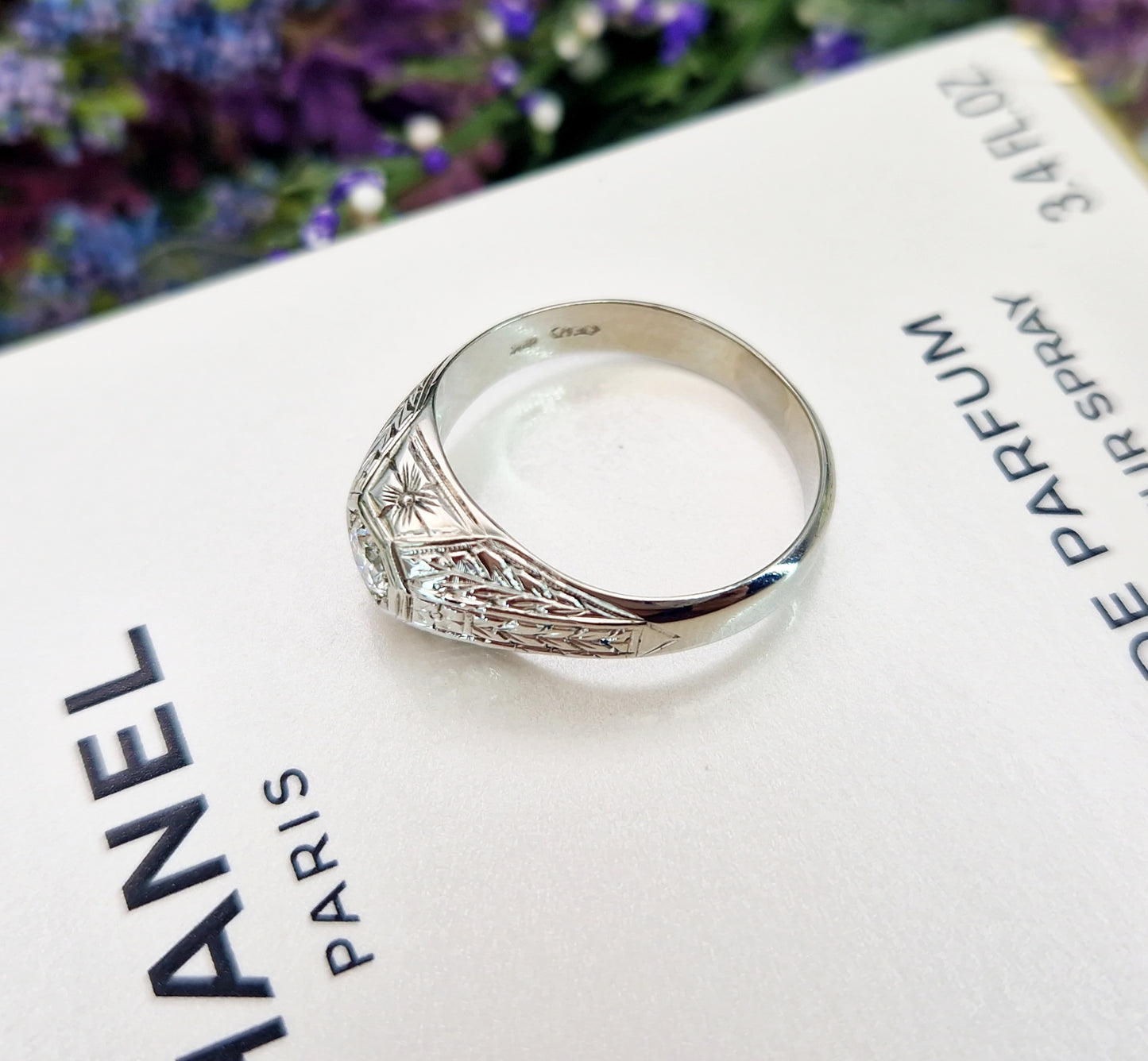 Antique Art Deco 18ct White Gold Floral Ornate Engraved Old European Cut Diamond 0.28ct Solitaire Engagement Ring / Size S or 9.5