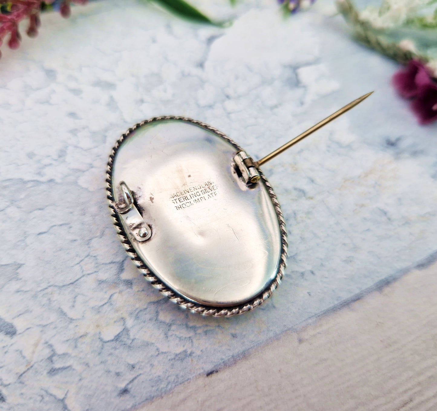 Vintage Sterling Silver English Portrait The Red Boy - Sir Thomas Lawrence Brooch Pin