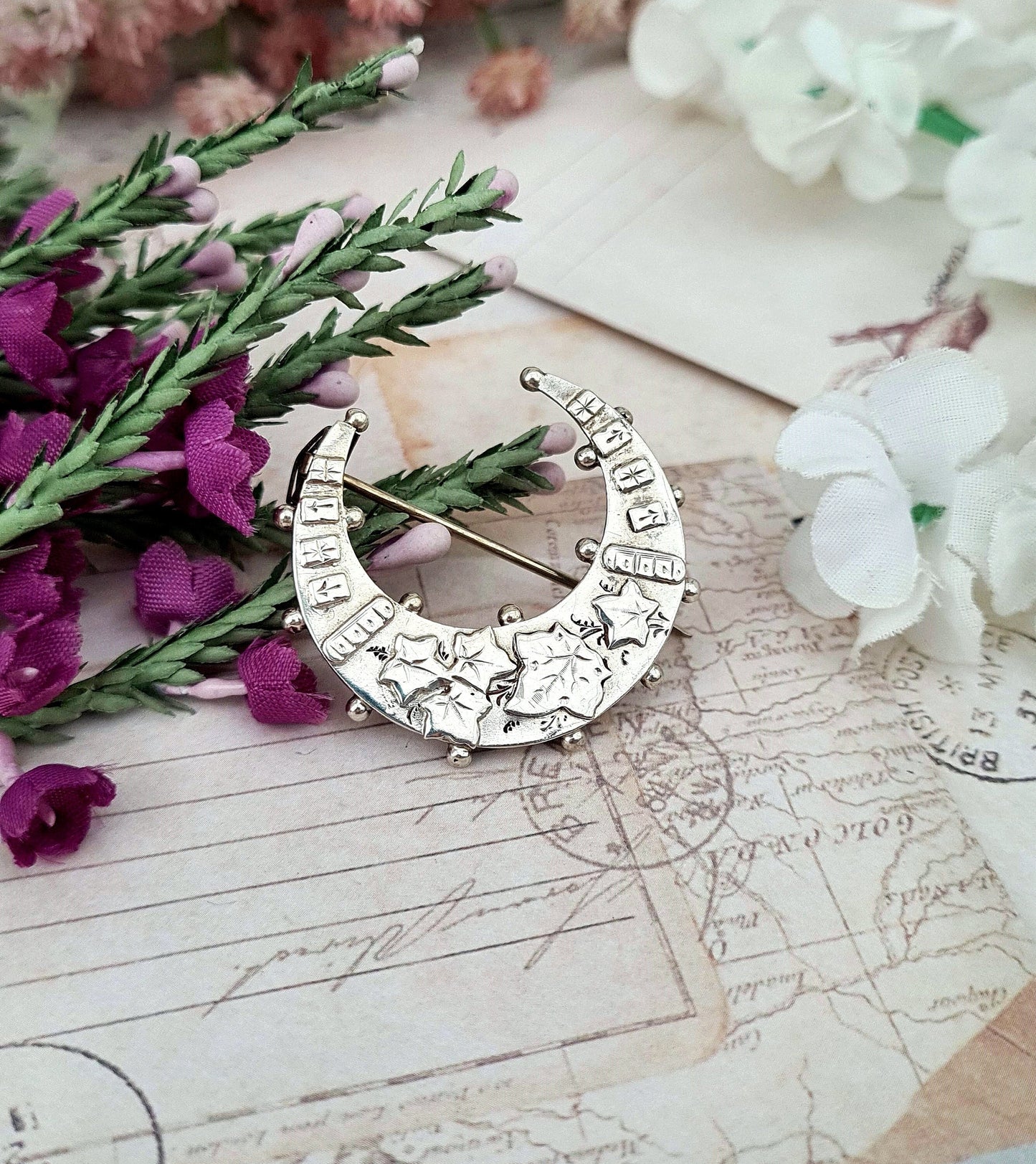 Antique 1885 Victorian Sterling Silver Ornate Ivy Leaf Detail Crescent Moon Aesthetic Brooch Pin