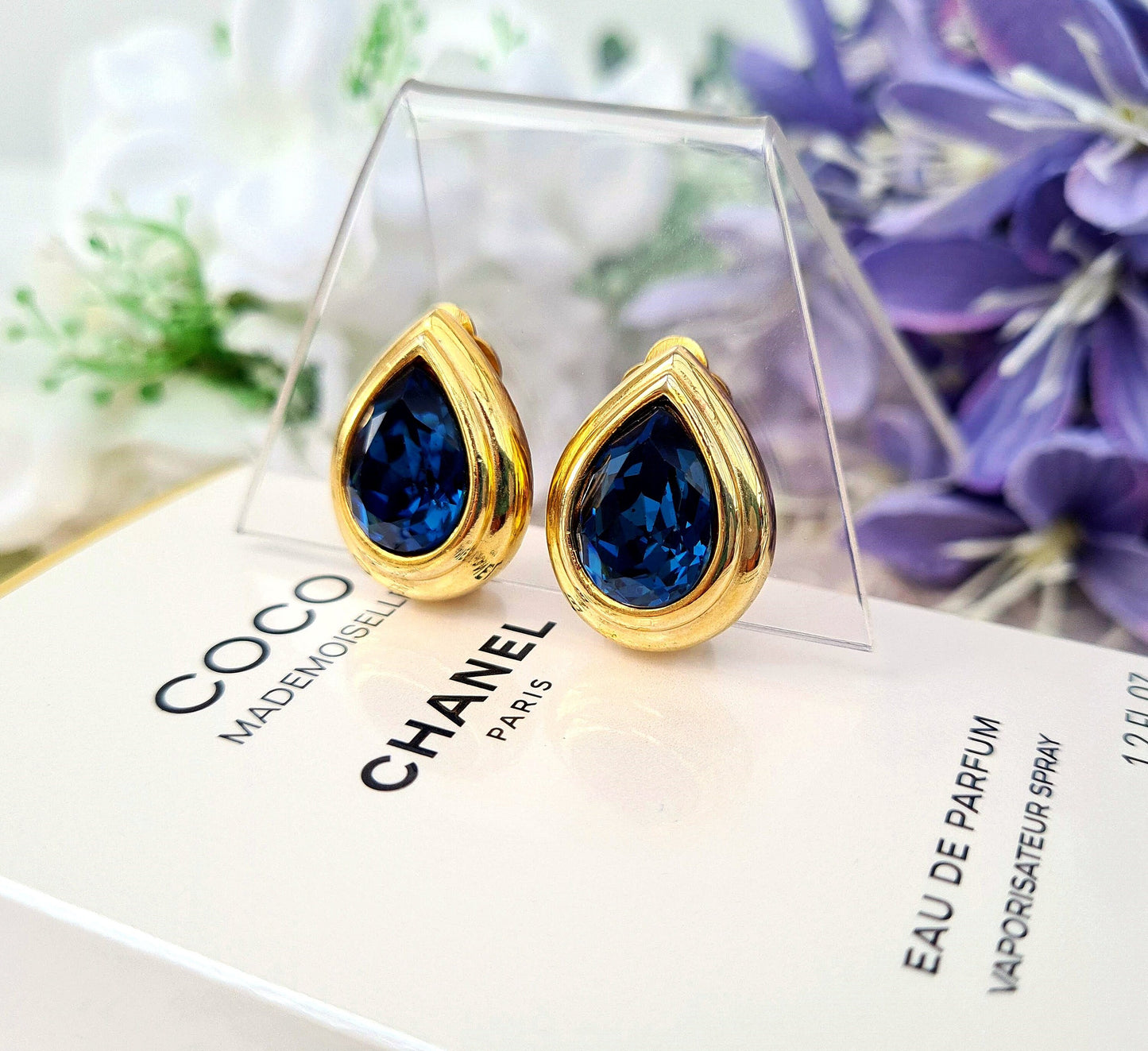 Vintage Spinx Gold Plated Large Royal Blue Glass Teardrop Statement Clip On Earrings