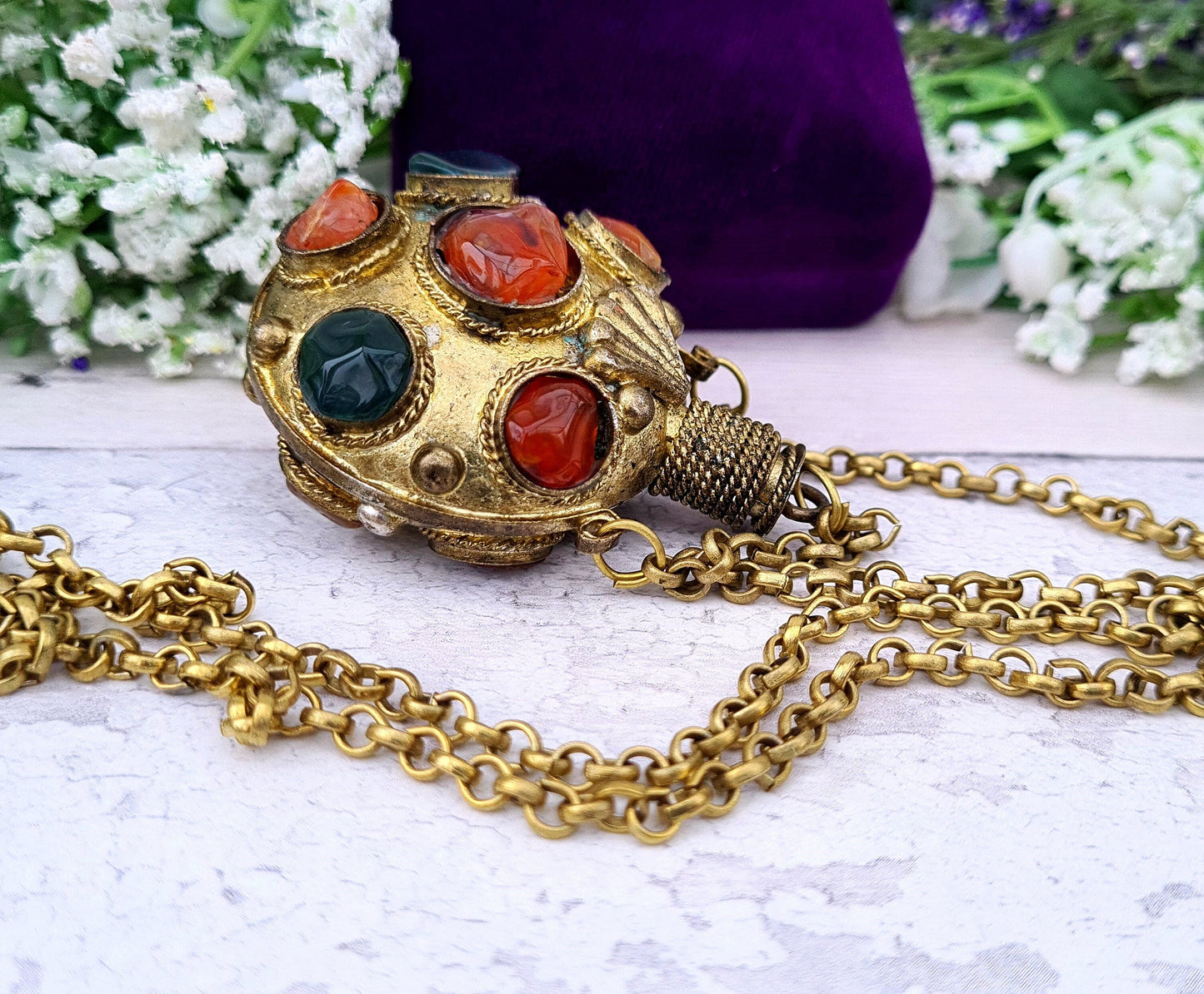 Vintage Scottish Gold Tone Large Agate Bottle Statement Pendant 25" Long Necklace
