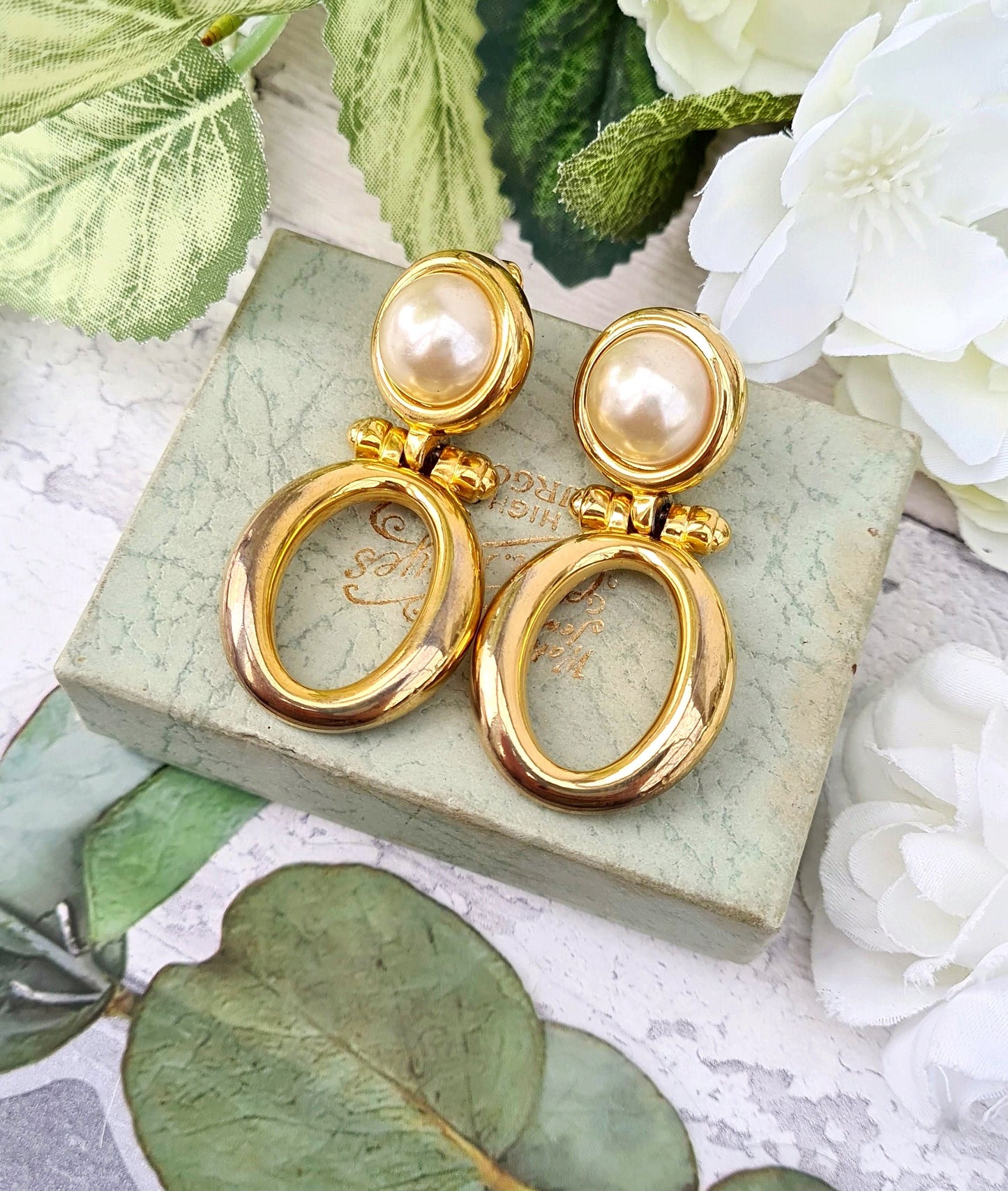 Vintage Retro Gold Plated Large Statement Pearl Drop Hoop Clip On Earrings
