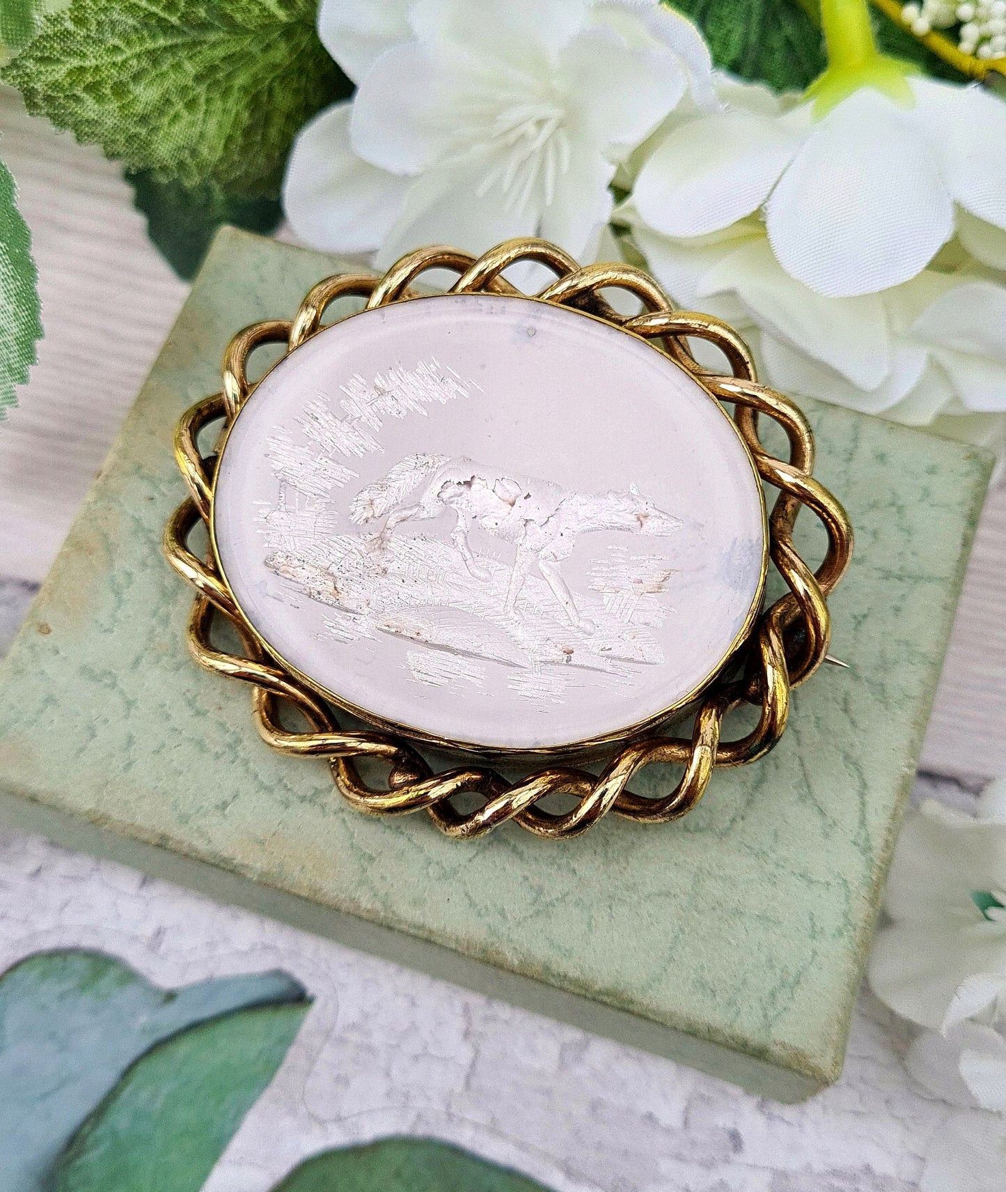 Antique Victorian Gold Pinchbeck Large Carved White Wolf Mother of Pearl Brooch Pin