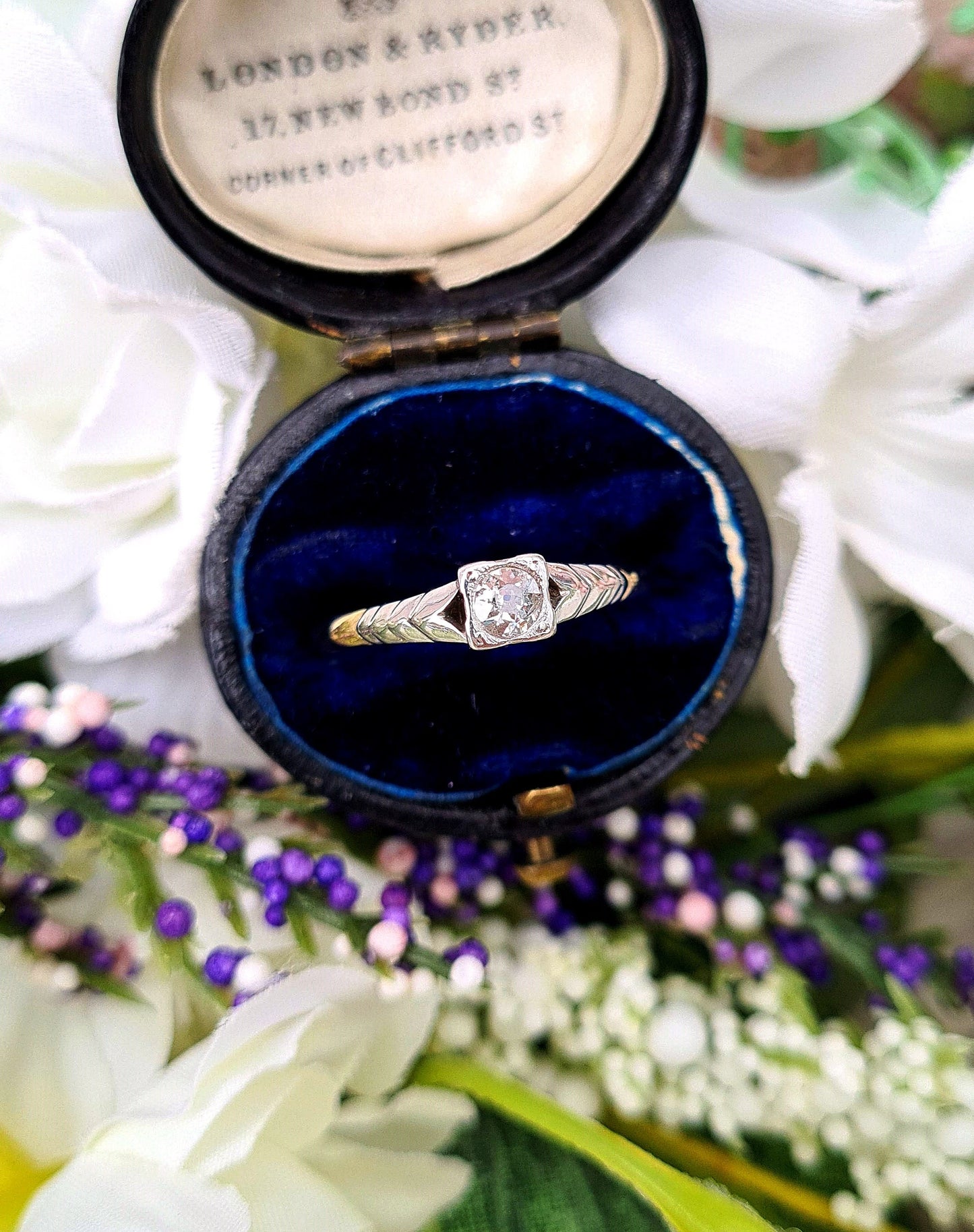 Antique Art Deco 18ct Gold Platinum Old European Cut Diamond Solitaire Engagement Ring / Size O or 7.5