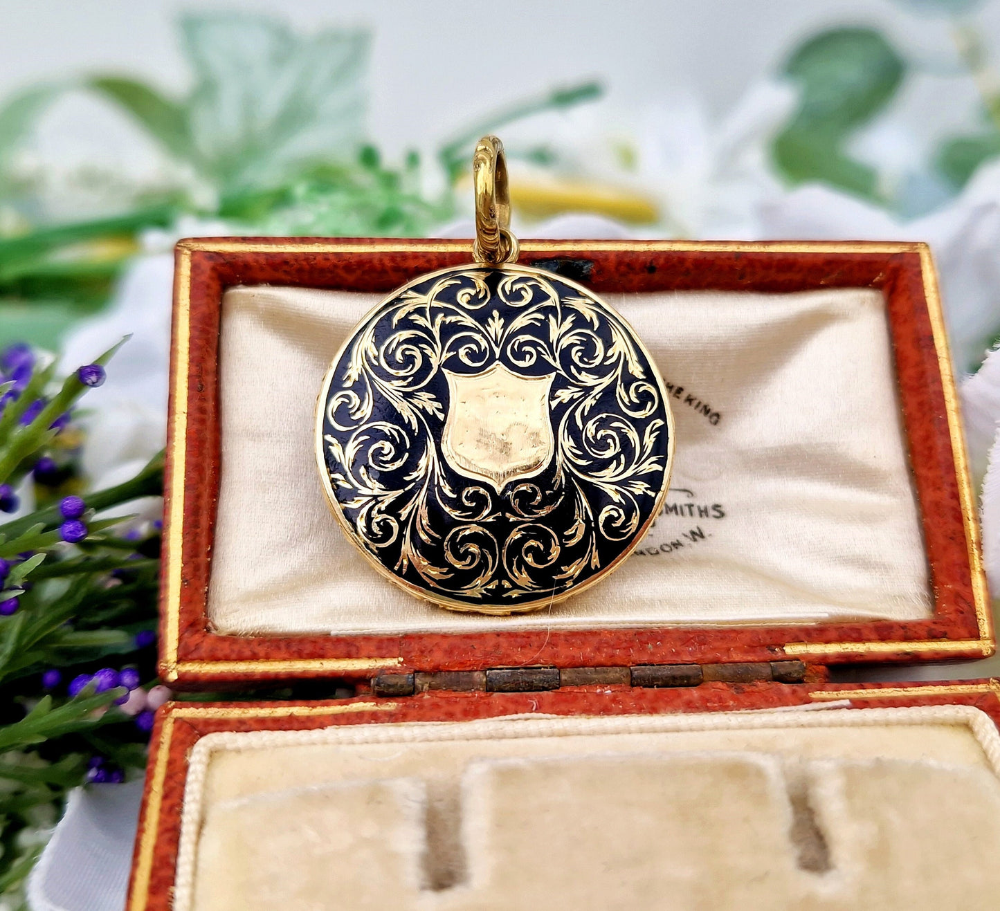 Antique Victorian 15ct Gold Ornate Engraved Black Enamel & Shield Glass Locket Pendant