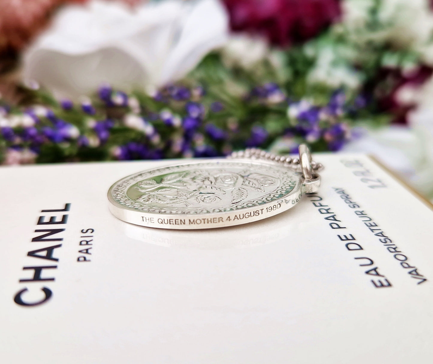 Vintage Sterling 1980 Commemorative Queen Mother H.M Queen Elizabeth Rose Pendant Necklace