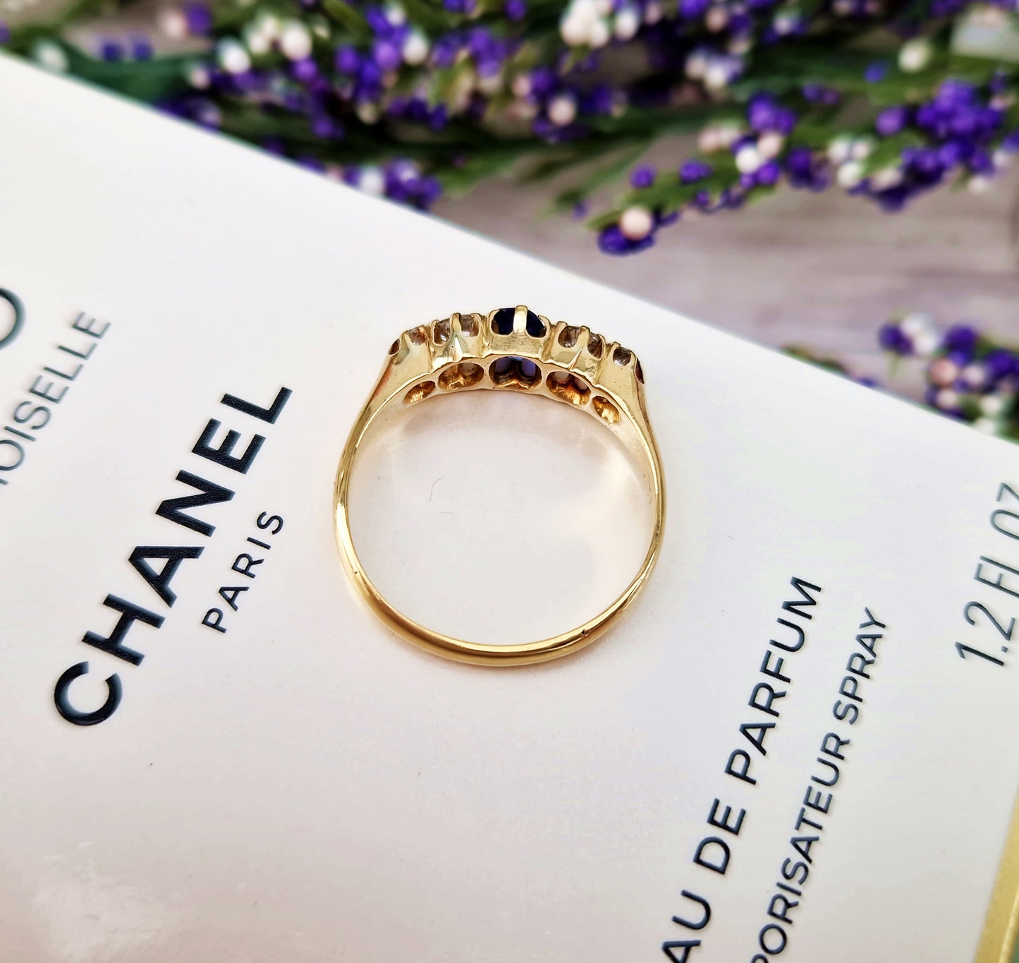 Antique 1887 Victorian 18ct Gold Classic Sapphire and Old Cut Diamond 5 Stone Band Ring / Size N or 7