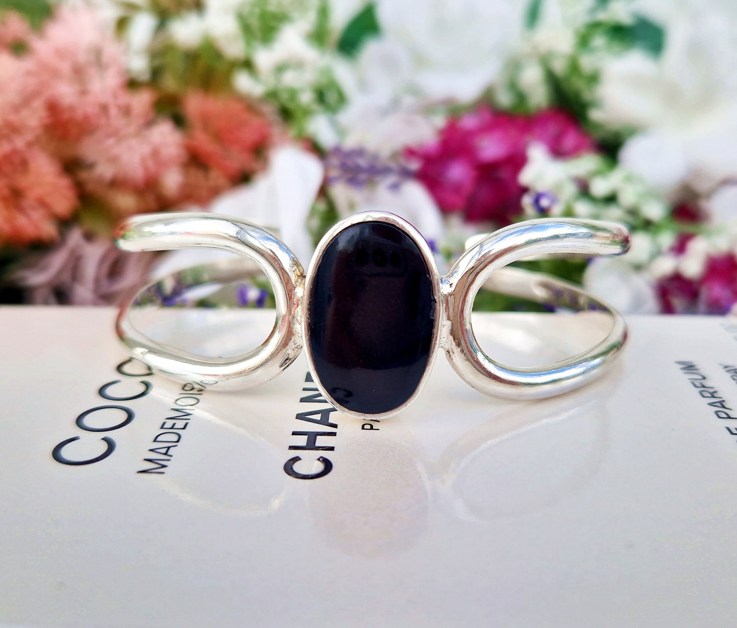 Vintage Sterling Silver Black Oval Statement Heavy Bangle Bracelet