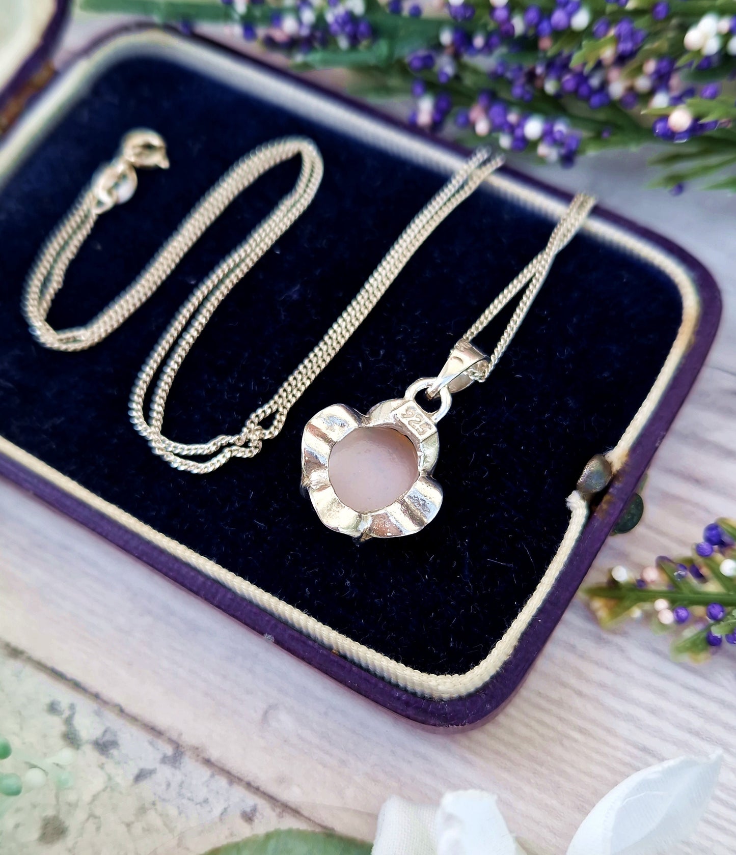 Vintage Sterling Silver Irridescent Pink Opal Glass Buttercup Pendant Necklace