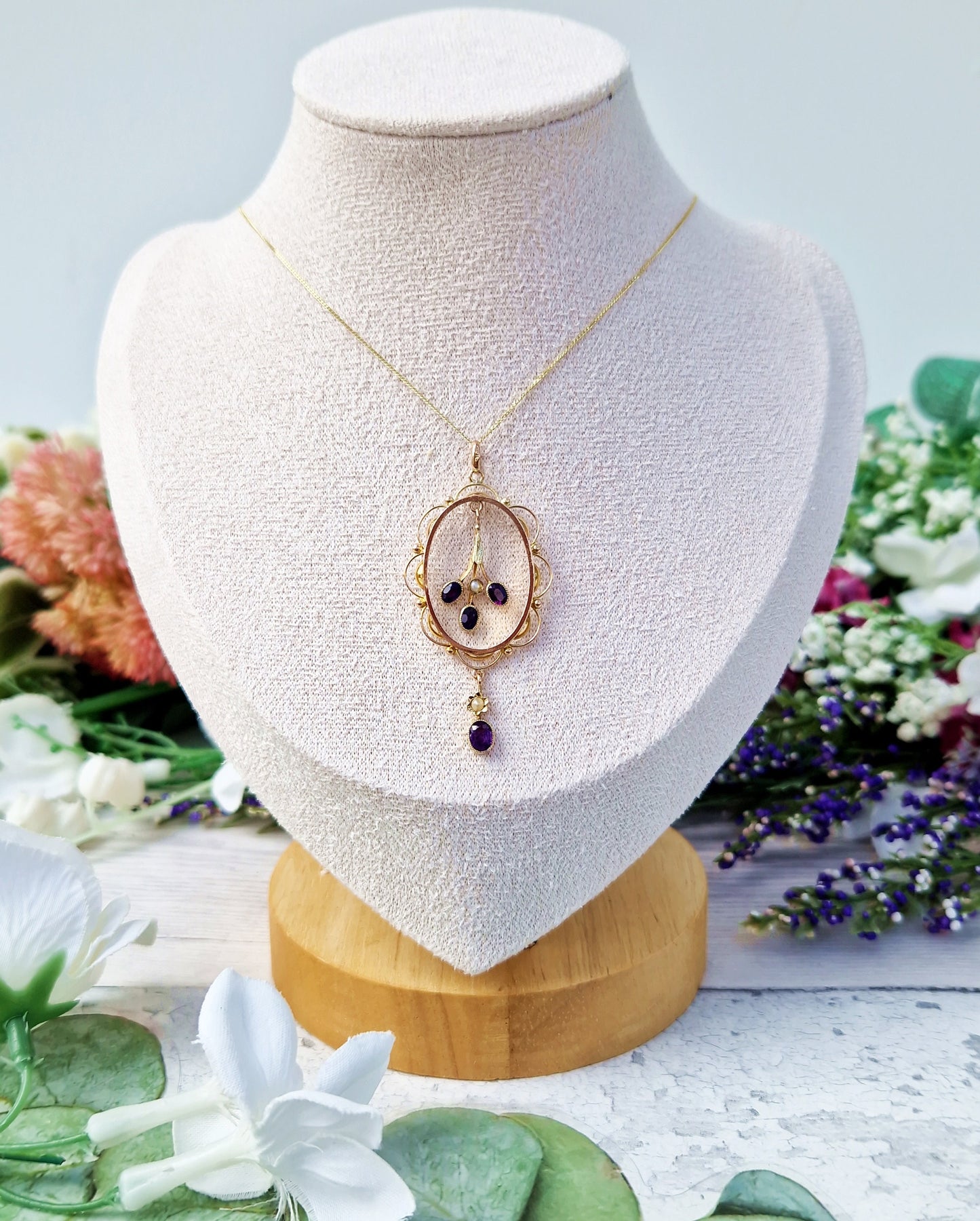 Antique Edwardian 9ct Gold Amethyst and Pearl Delicate Framed Lavalier Pendant Necklace