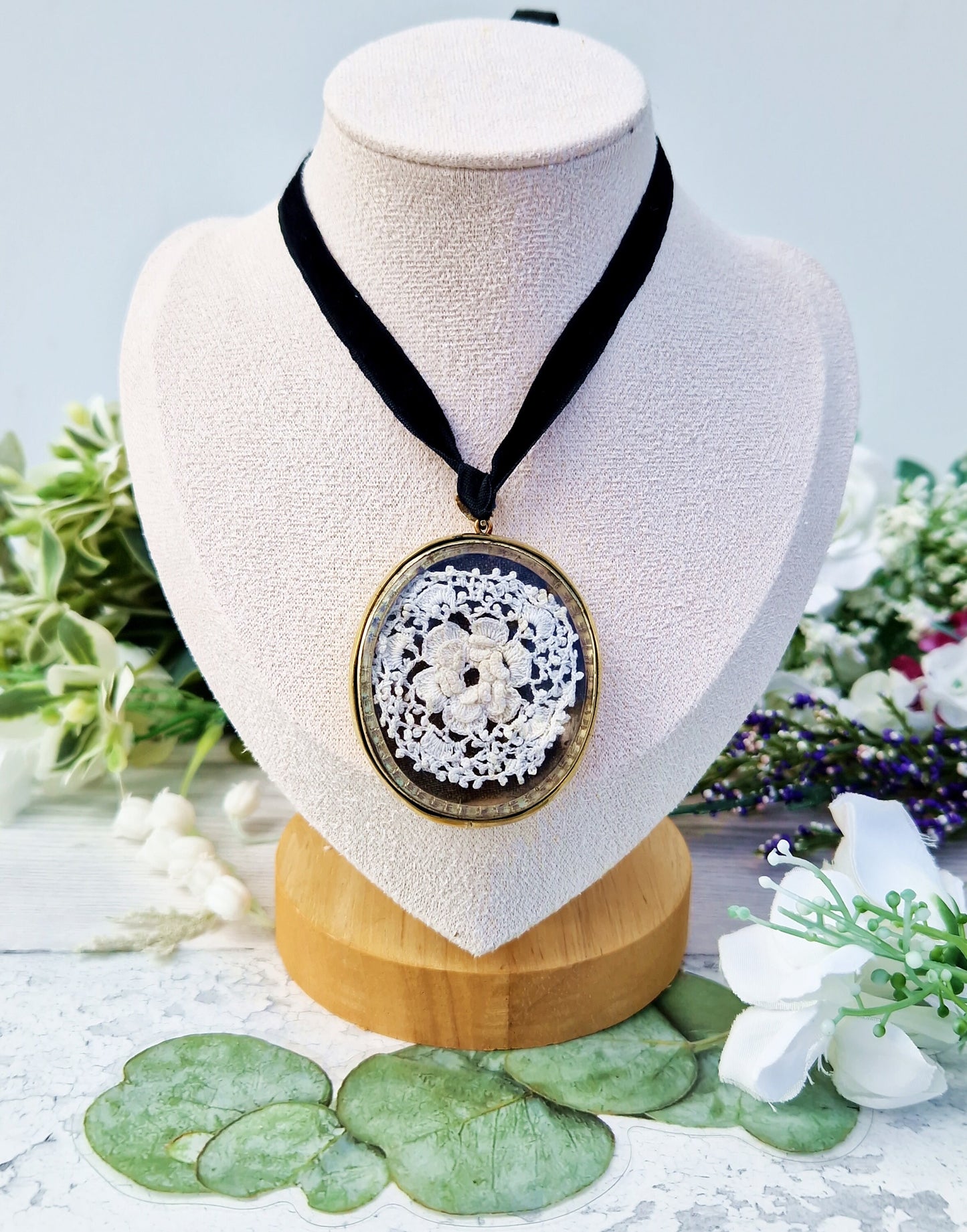 Antique Victorian Large Oval Glass Hair and Lace Statement Mourning Locket Pendant