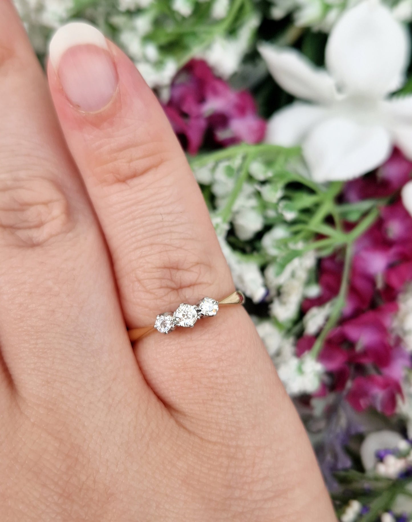 Antique Art Deco 18ct Gold Platinum Classic 0.25ct Diamond Trilogy Engagement Ring / Size O or 7.5