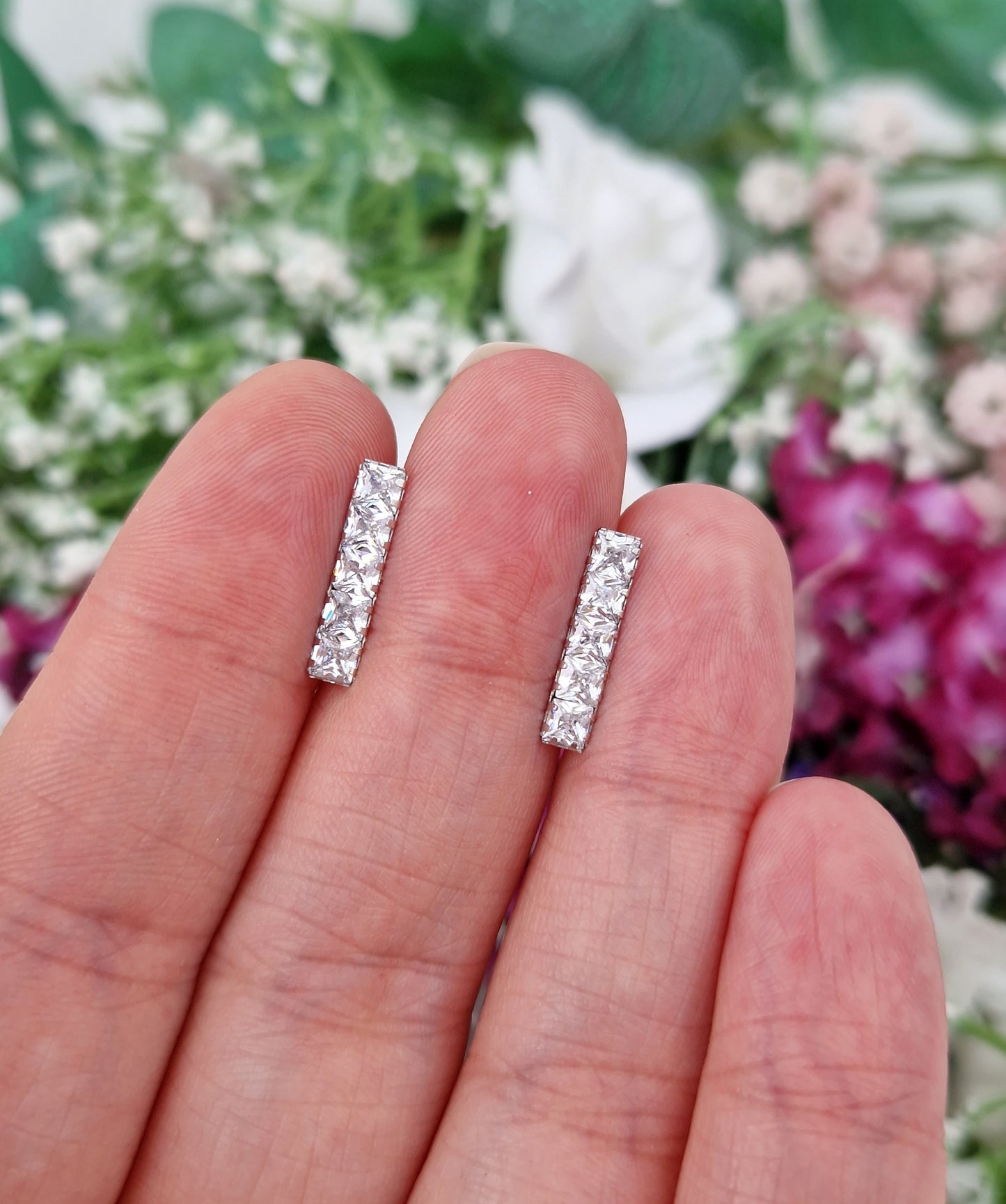 Vintage Art Deco Style 9ct White Gold Sparkly Crystal Panel Stud Earrings