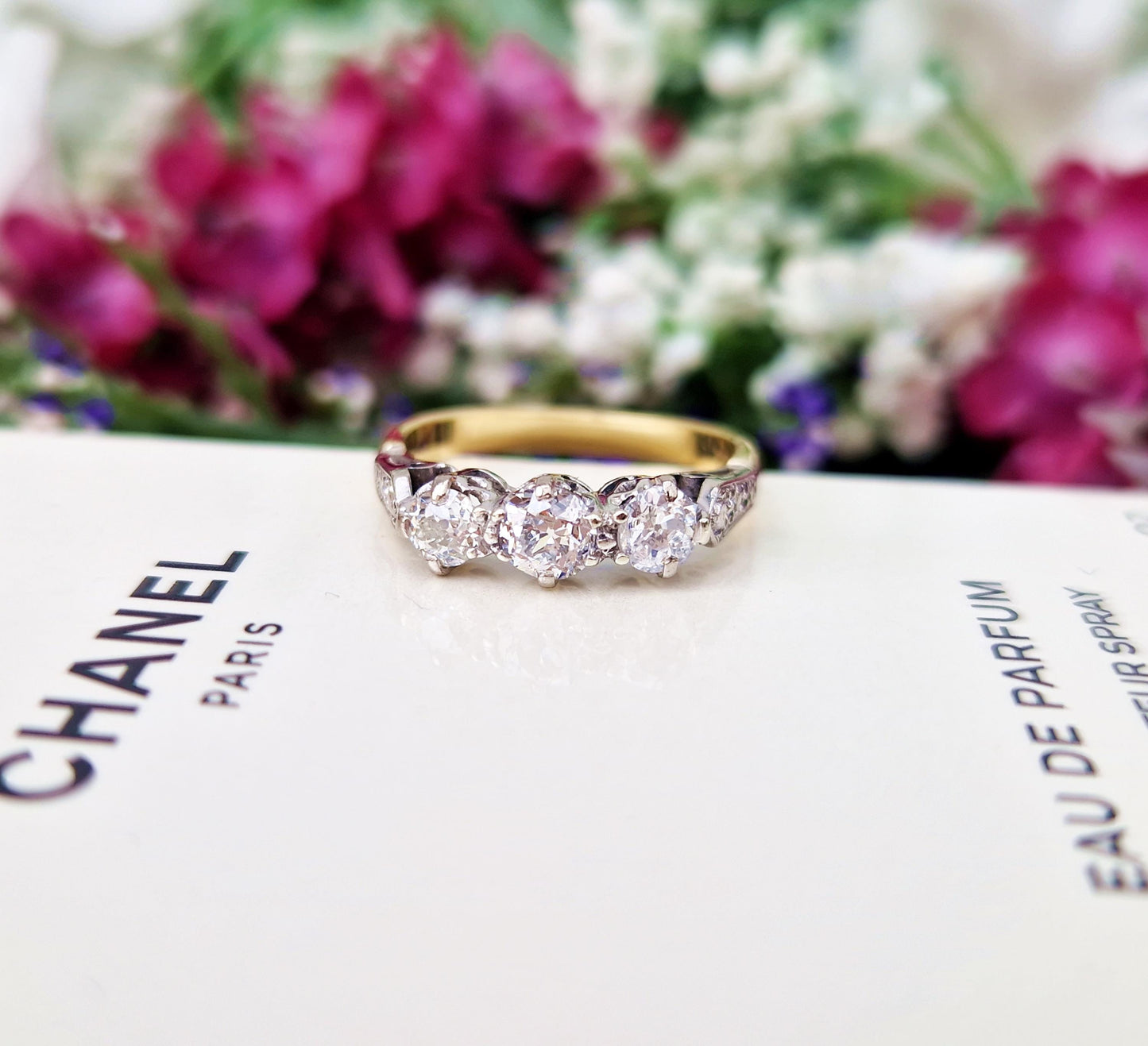 Antique Art Deco 18ct Gold 0.70ct Diamond Trilogy Engagement Ring / Size K 1/2 or 5.75