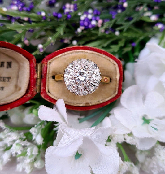 Vintage 18ct Yellow Gold Impressive 0.70cts Diamond Cluster Engagement Ring / Size P 1/2 or 8.25