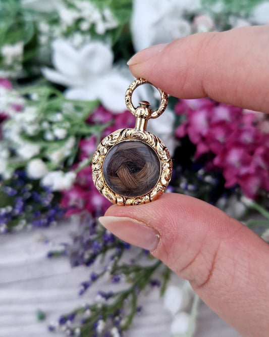 Antique Victorian 9ct Yellow Gold Miniature Chased Glass Locket Pendant