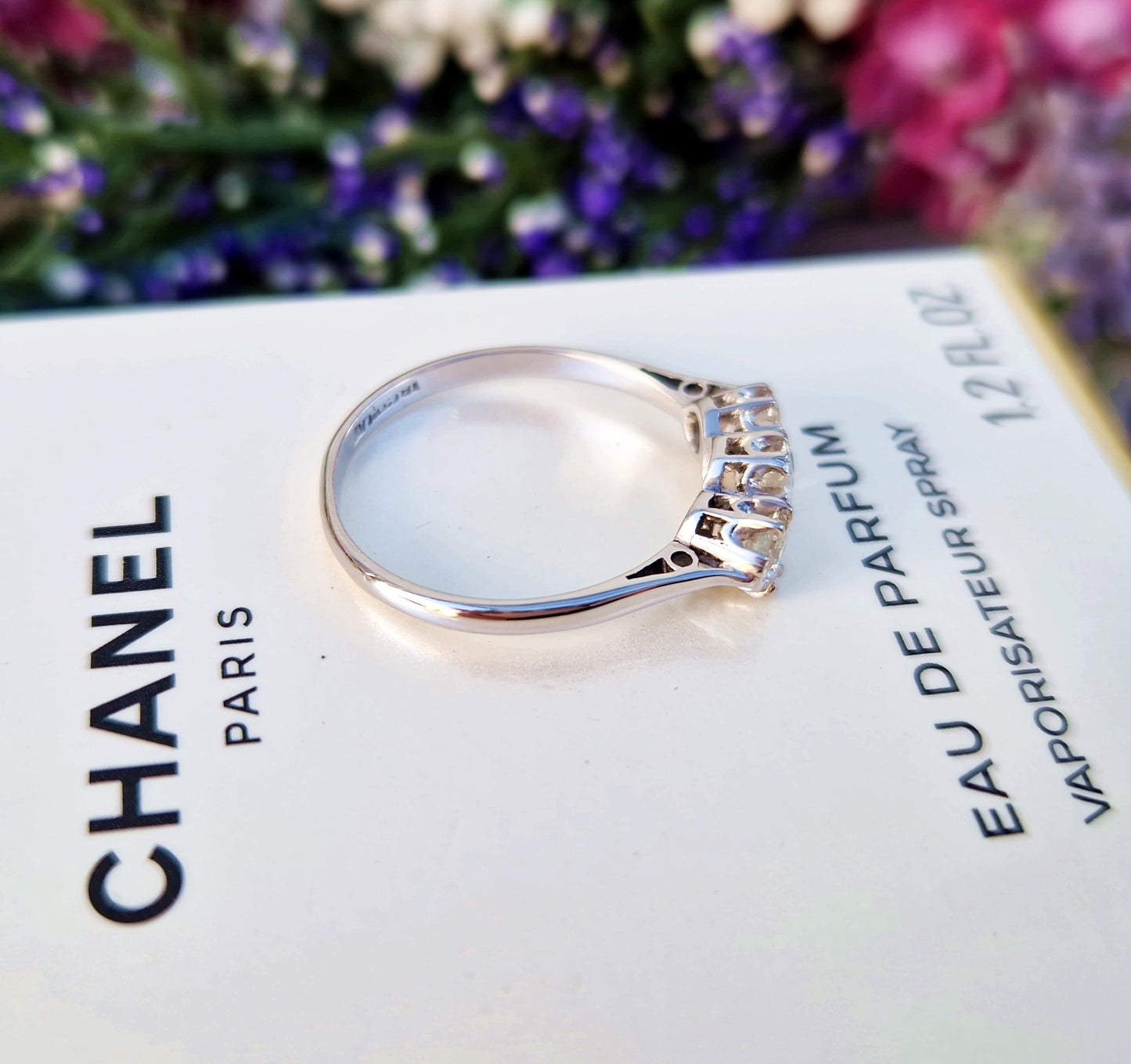 Antique Art Deco 18ct White Gold 0.94ct Diamond Trilogy Engagement Ring / Size N 1/2 or 7.75