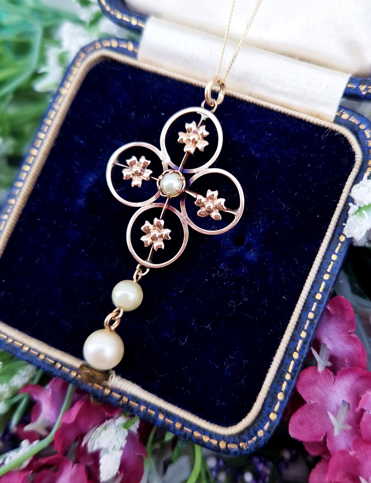 Antique Art Nouveau 9ct Gold Quatrefoil Pearl Lavalier Drop Pendant Necklace