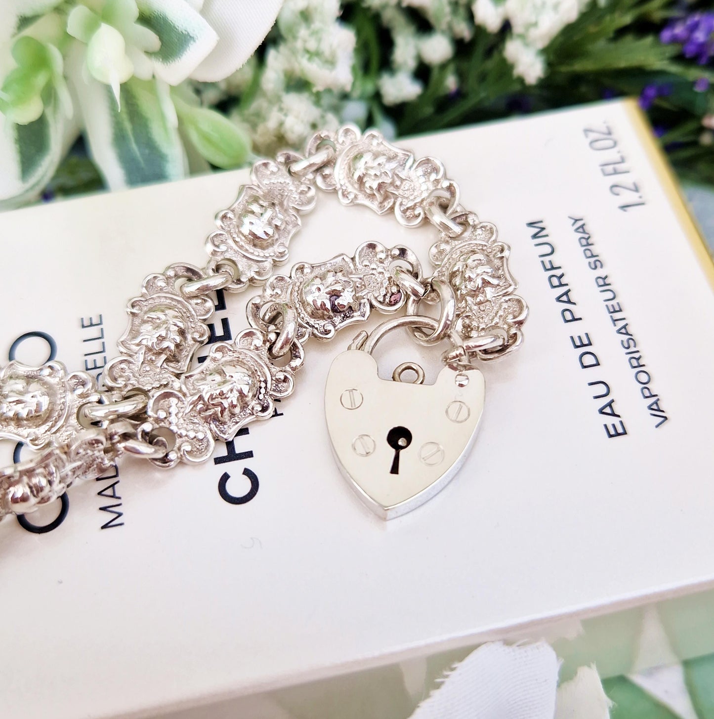 Antique Sterling Silver Ornate Decorative Lion Panel Bracelet with Love Heart Padlock 15.7grams