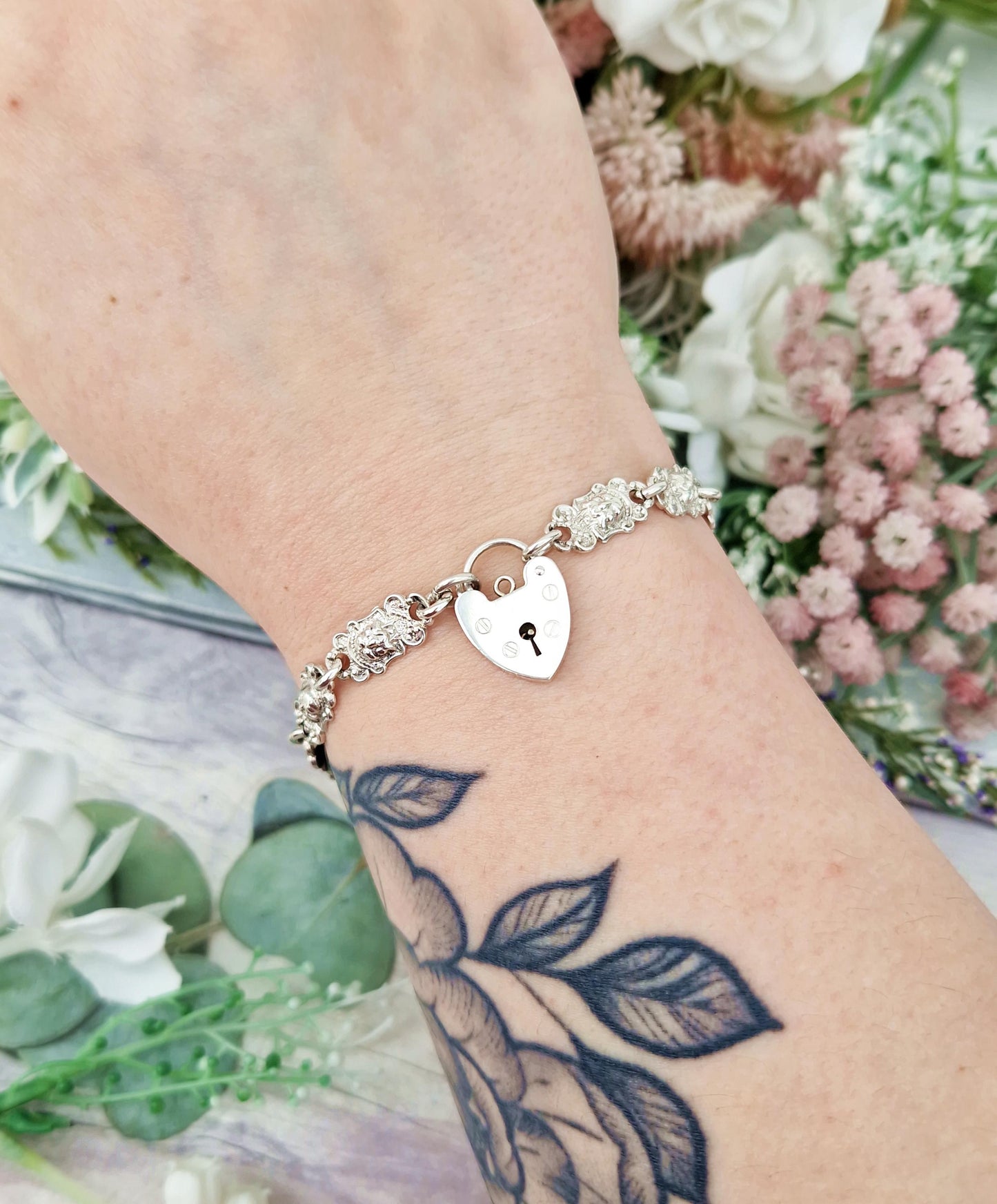 Antique Sterling Silver Ornate Decorative Lion Panel Bracelet with Love Heart Padlock 15.7grams