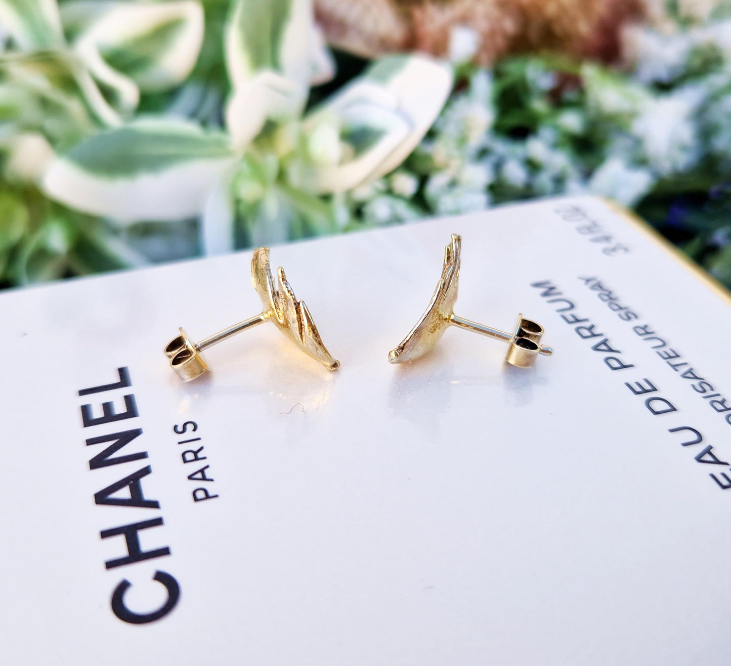 Vintage Gold on Sterling Silver Delicate Detailed Feather Stud Earrings