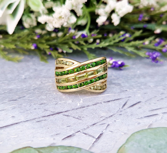 Vintage 9ct Yellow Gold Peridot and Chrome Diopside Statement Wide Band Ring / Size P 1/2 or 8.25