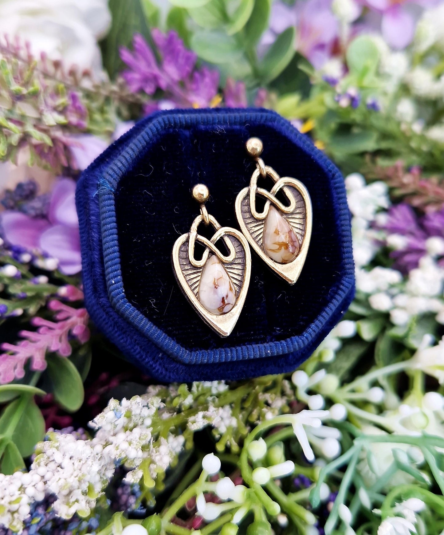 Vintage Gold Tone Scottish Miracle Faux Agate Celtic Heart Drop Stud Earrings