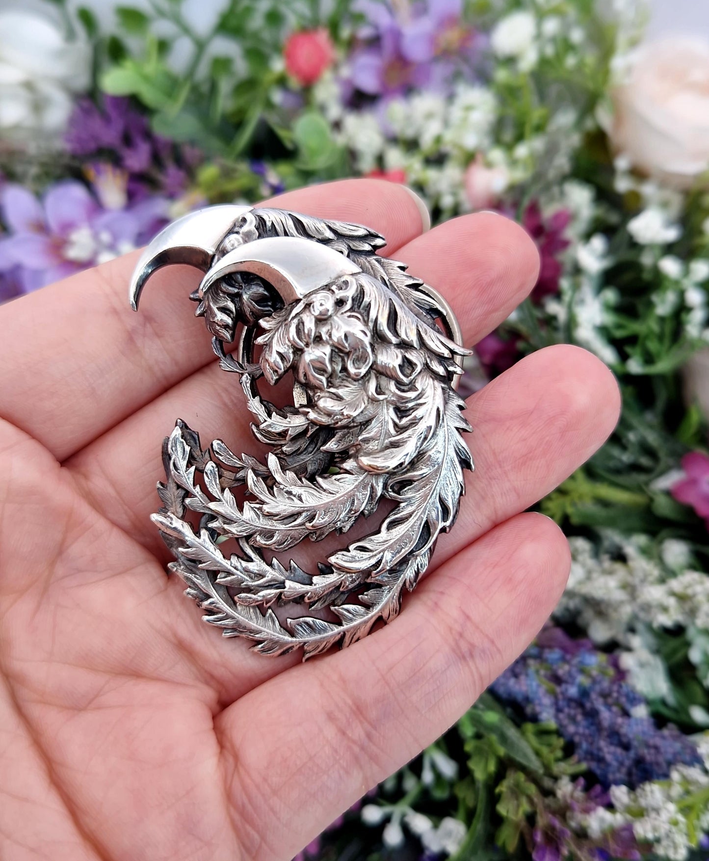 Vintage French Sterling Silver Front Large Fantasy Griffin Claw Scraf Clip