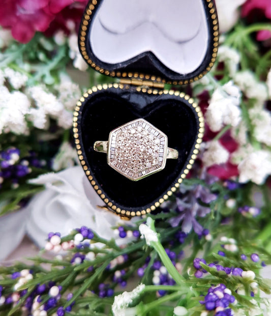 Vintage 9ct White Gold Art Deco Style Hexagon 0.80ct Diamond Cluster Ring / Size M or 6.5