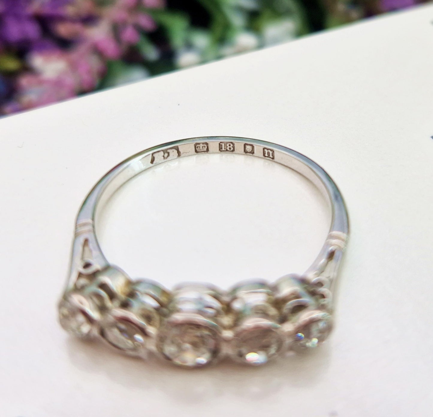 Antique 1928 Art Deco 18ct White Gold 0.70cts Old Mine Cut Diamond 5 Stone Ring / Size O 1/2 or 7.75