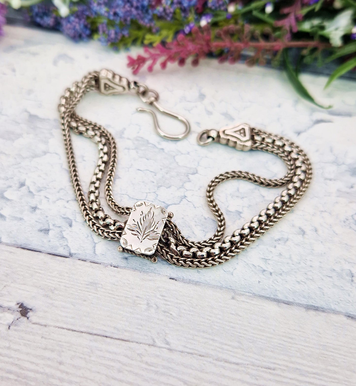 Antique Sterling Silver Albertina Triple Chain Ivy Leaf Panel Bracelet 13.6 grams