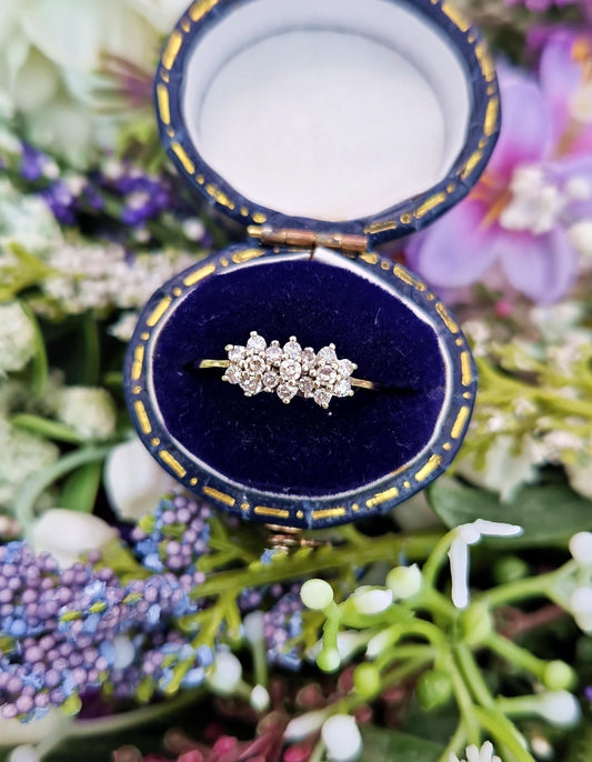 Vintage 1988 9ct Yellow Gold Trilogy Daisy Diamond Cluster Ring / Size J 1/2 or 5.25