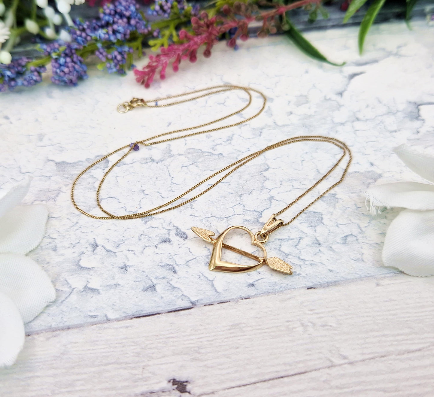 Vintage 9ct Yellow Gold Arrow Through Heart Pendant Necklace