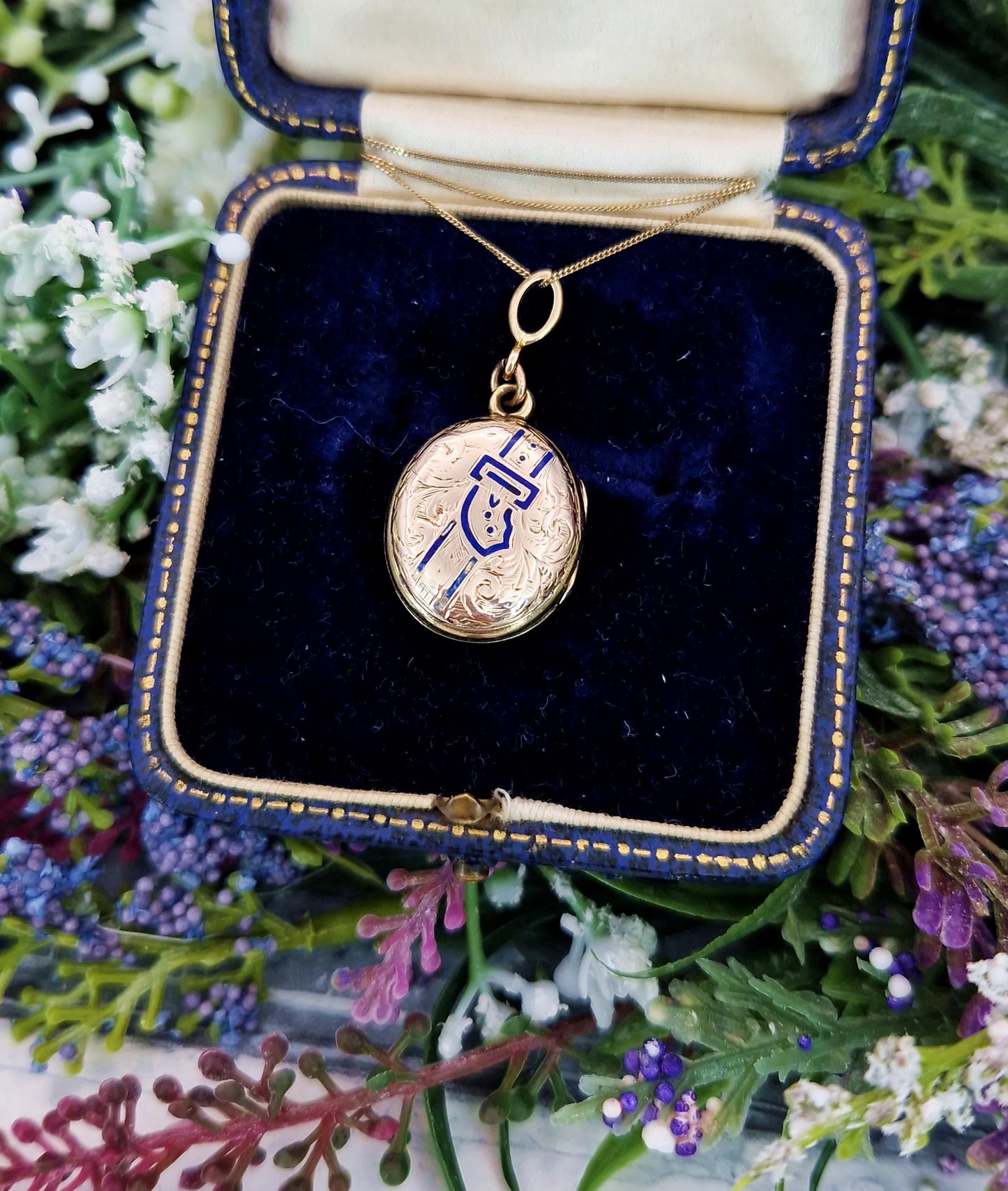 Antique Victorian 9ct Yellow Gold Ornate Engraved Blue Enamel Souvenir Locket