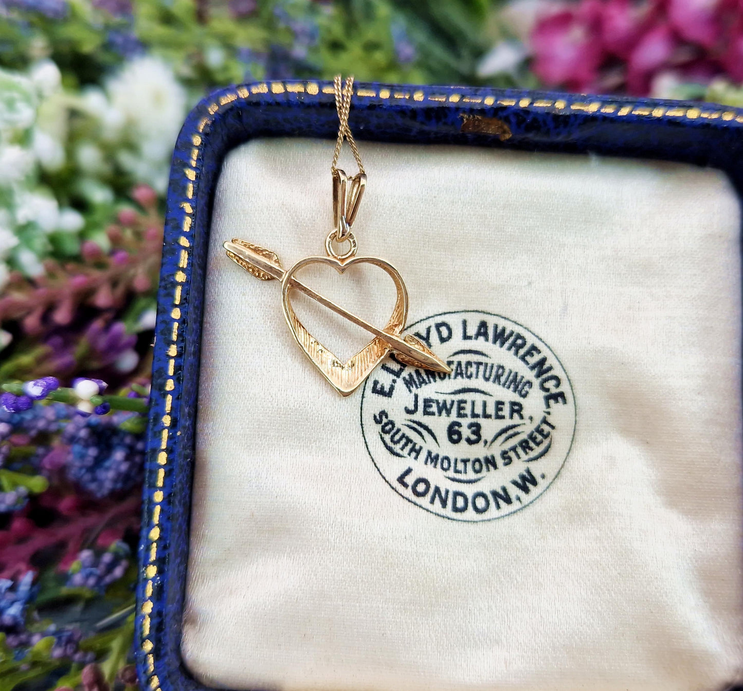 Vintage 9ct Yellow Gold Arrow Through Heart Pendant Necklace