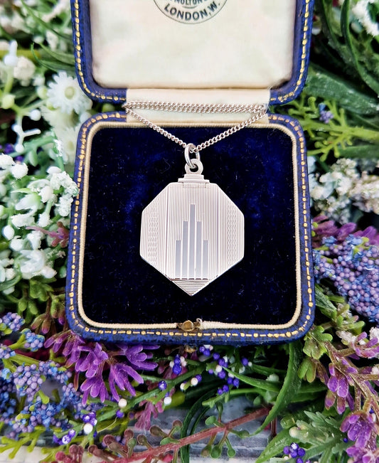 Vintage Sterling Silver Art Deco Engraved Geometric Heptagon Locket Necklace