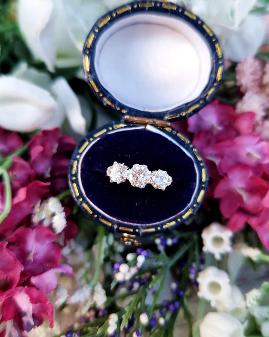 Antique Art Deco 18ct White Gold 0.94ct Diamond Trilogy Engagement Ring / Size N 1/2 or 7.75
