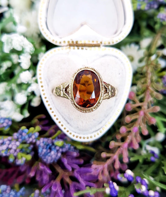 Antique Art Nouveau 9ct Yellow Gold Ornate Engraved Floral Madeira Citrine Solitaire Ring / Size O 1/2 or 7.75