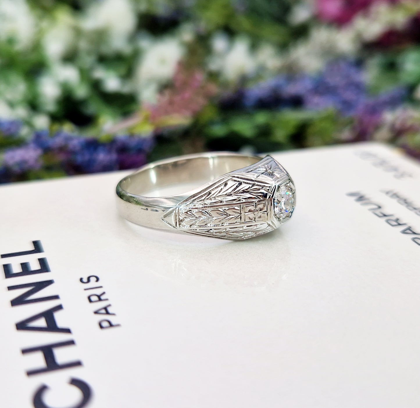 Antique Art Deco 18ct White Gold Floral Ornate Engraved Old European Cut Diamond 0.28ct Solitaire Engagement Ring / Size S or 9.5