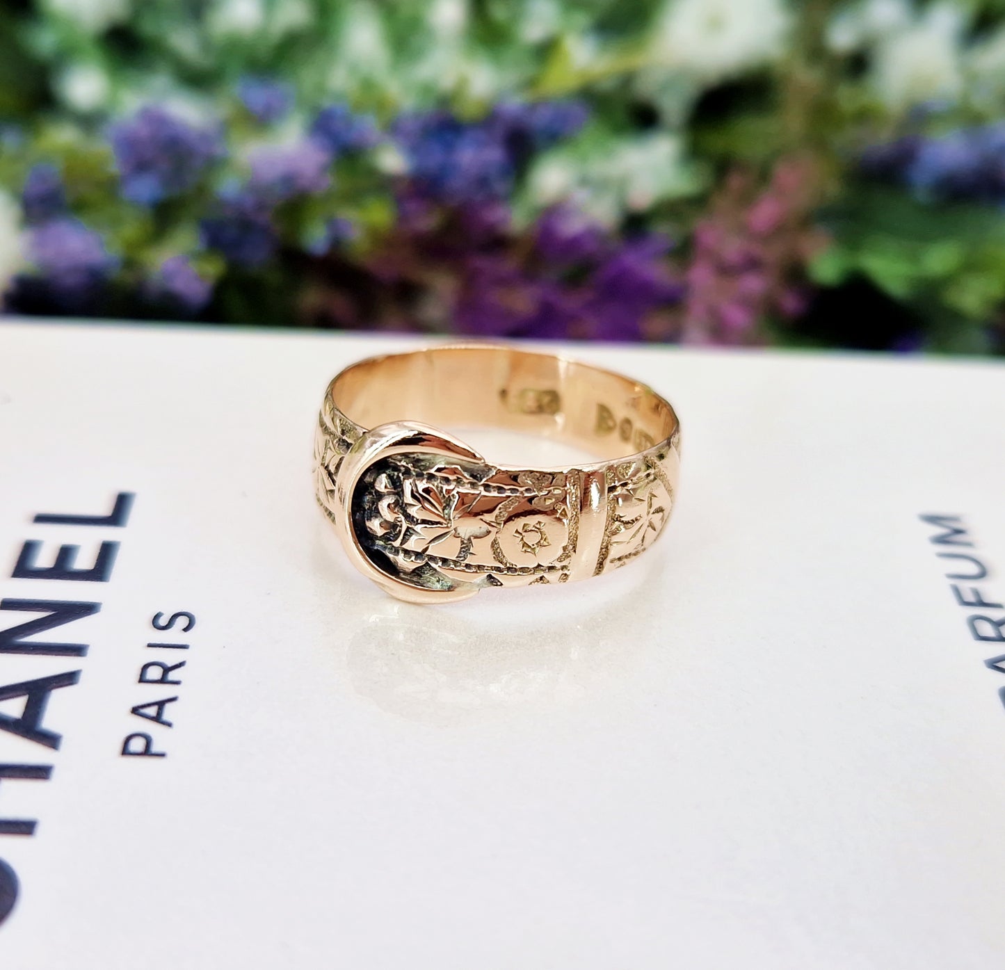 Antique Edwardian 1915 9ct Gold Highly Ornate Chased Wide Belt Buckle Band Ring / Size O or 7.5