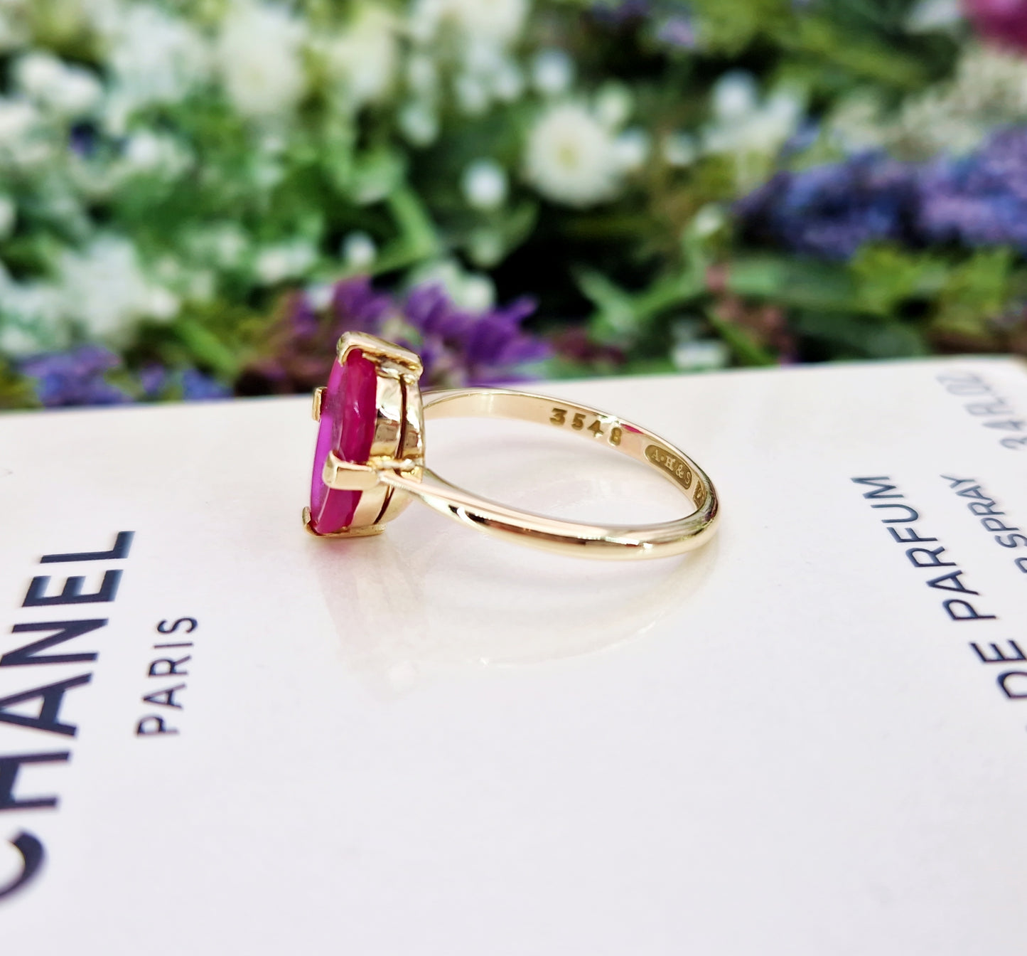 Antique Art Deco 9ct Yellow Gold Carved Cameo Portrait Ruby Solitaire Ring / Size N 1/2 or 7.25