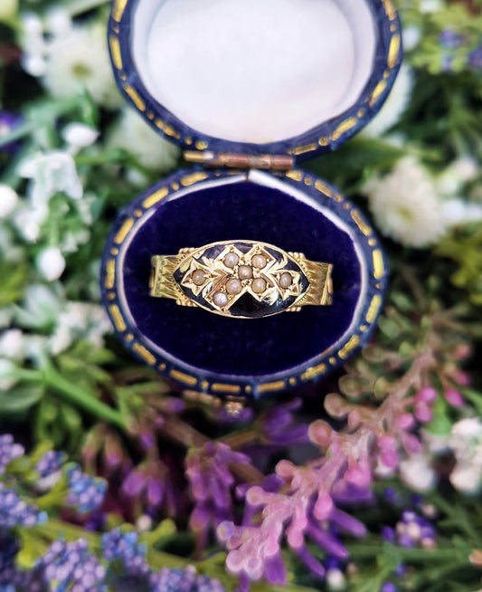 Antique Victorian 15ct Yellow Gold and Black Enamel Pearl Mourning Band Ring / Size P or 8