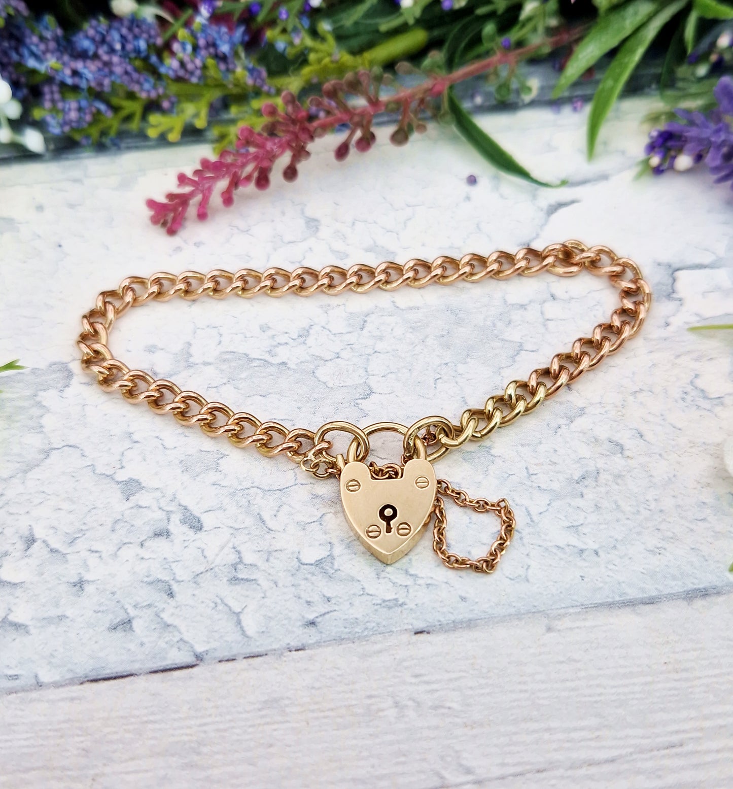 Vintage 1968 9ct Yellow Gold Classic Curb Link Charm Bracelet with Love Heart Padlock 10.9 grams