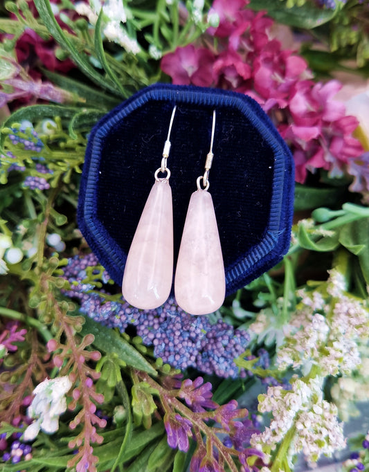 Vintage Sterling Silver Long Teardrop Polished Pink Rose Quartz Drop Earrings