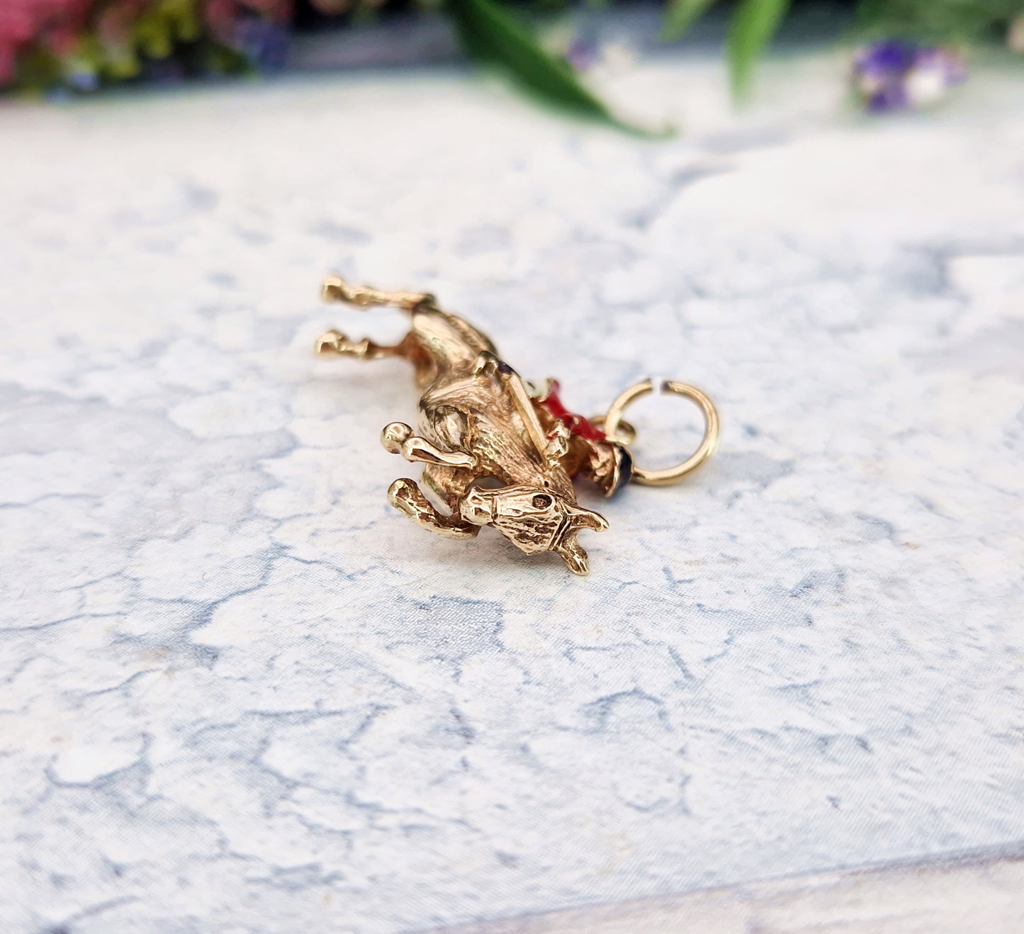 Vintage 1975 9ct Yellow Gold Miniature 3D Leaping Horse and Enamel Jockey Charm Pendant