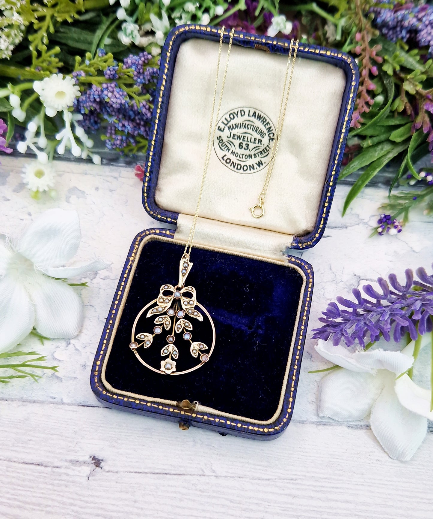 Antique Art Nouveau 9ct Gold Sweetheart Bow and Ivy Leaf Lavalier Pendant Necklace