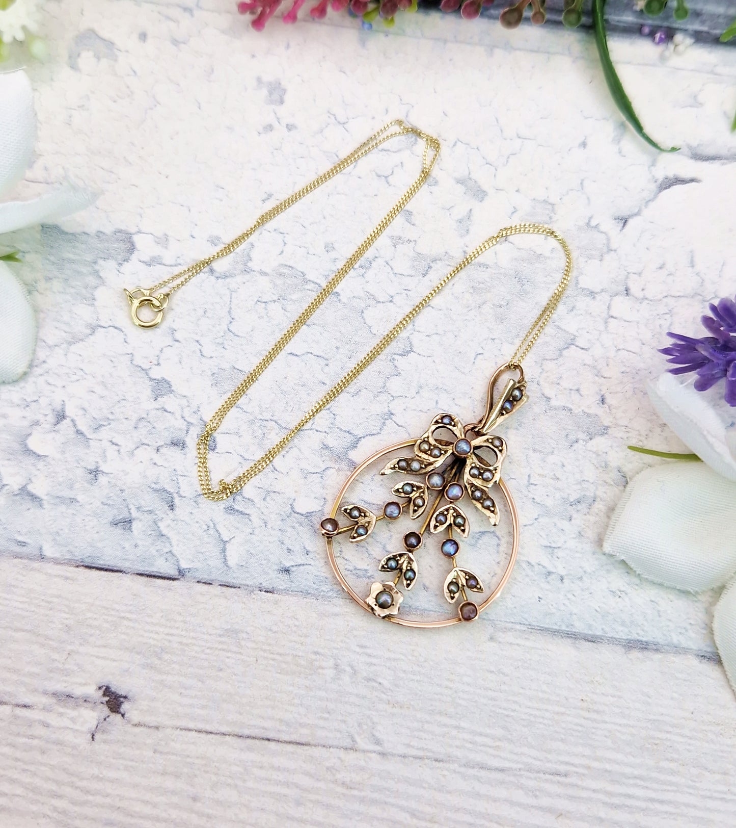 Antique Art Nouveau 9ct Gold Sweetheart Bow and Ivy Leaf Lavalier Pendant Necklace