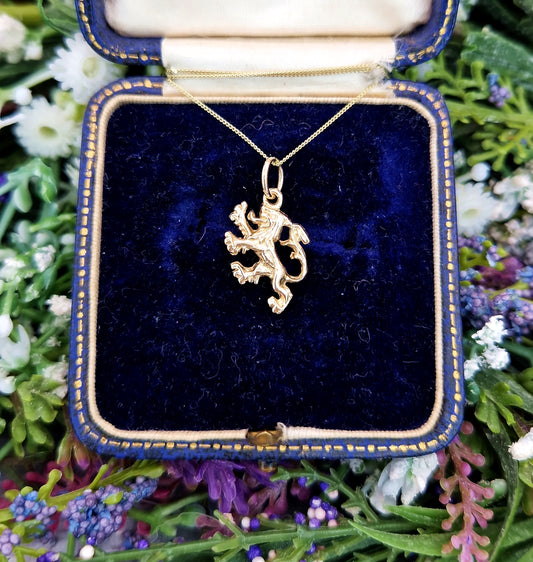 Vintage 1989 9ct Yellow Gold Miniature Scottish Rampant Lion Charm Pendant