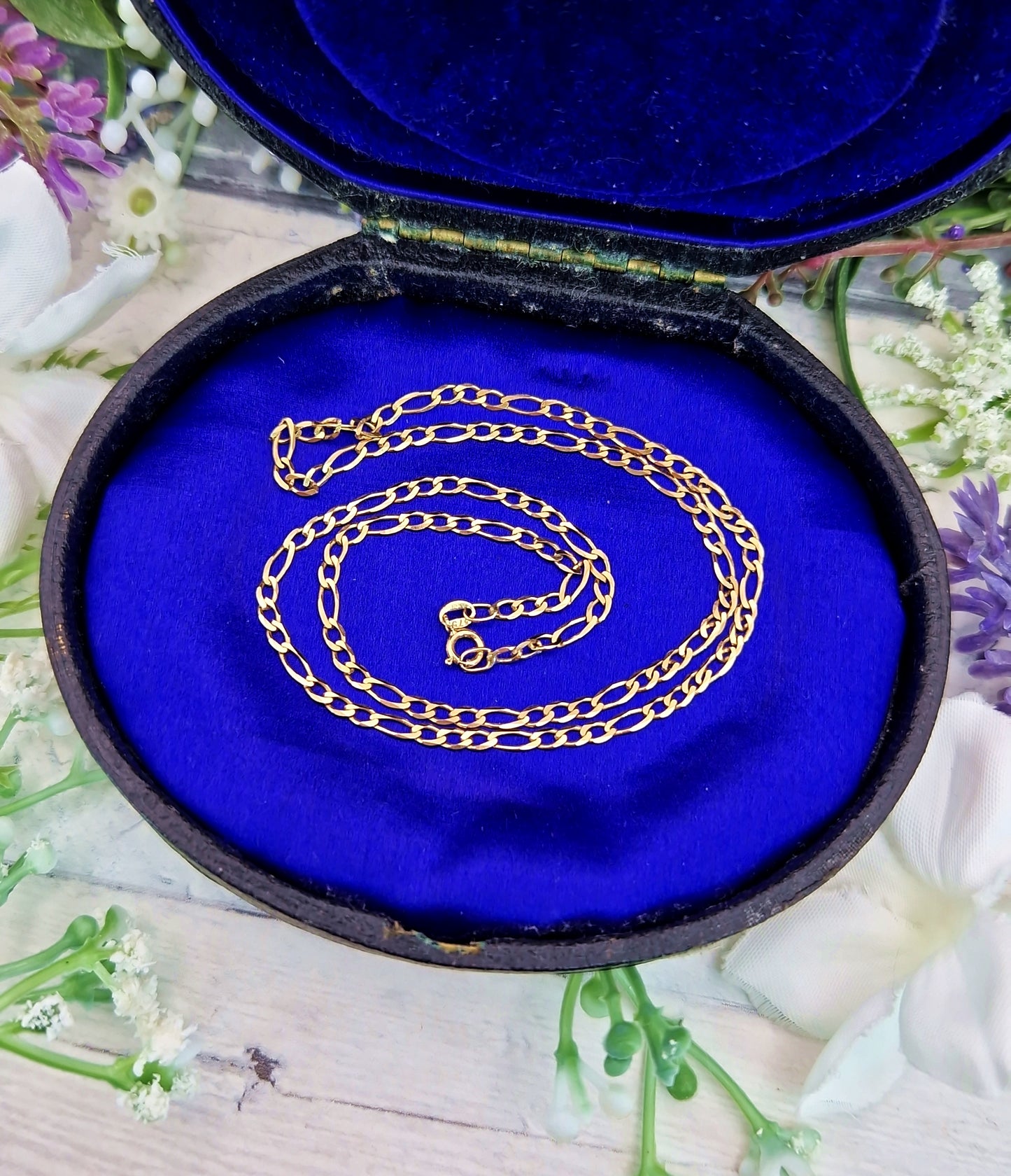 Vintage Solid 9ct Yellow Gold 16" Figaro Necklace Chain for Pendant / 2 grams