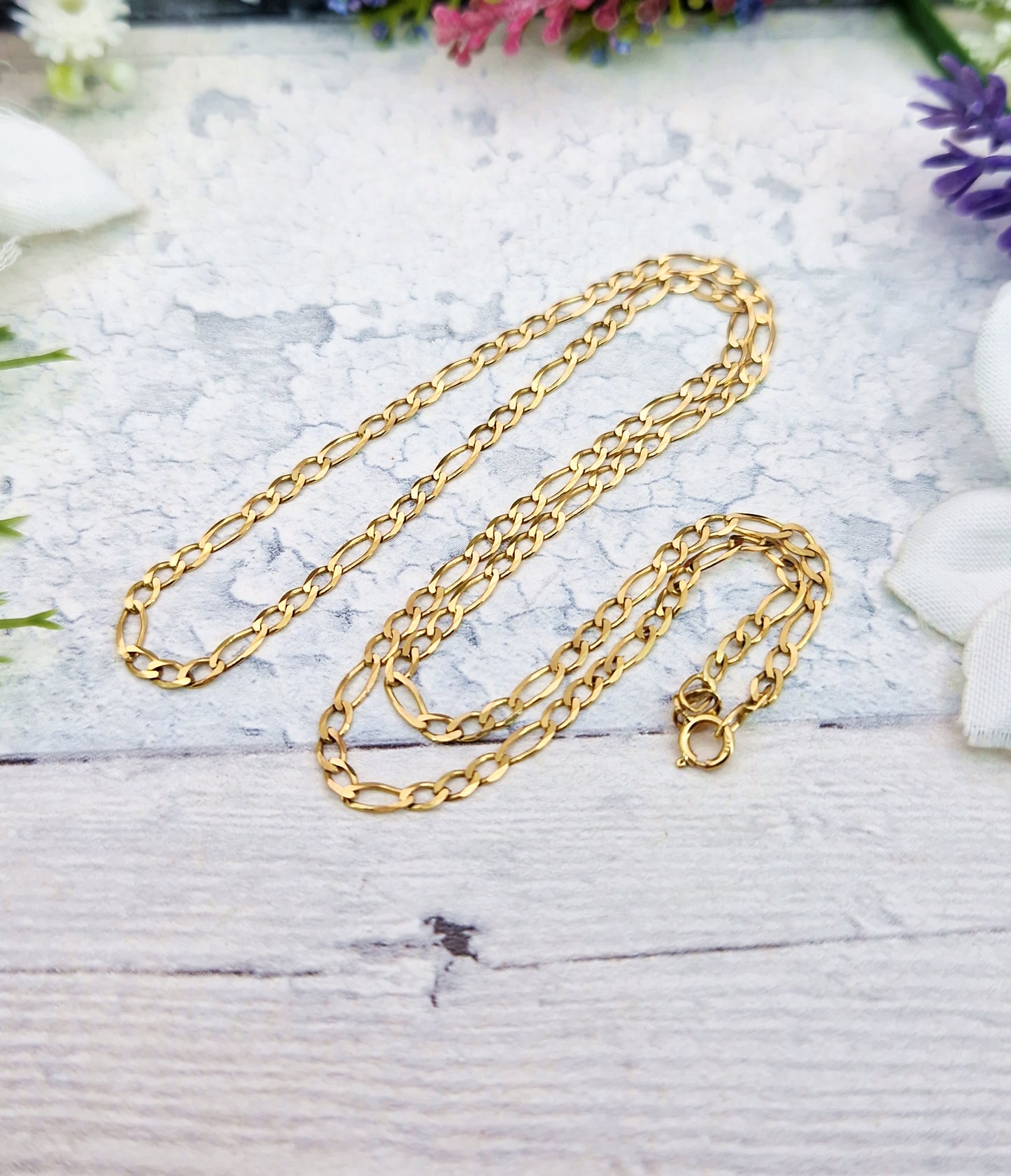 Vintage Solid 9ct Yellow Gold 16" Figaro Necklace Chain for Pendant / 2 grams